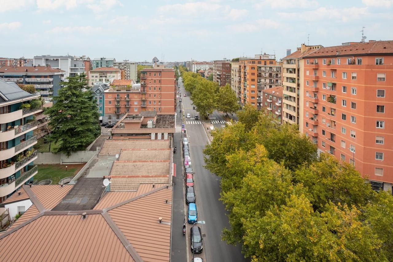 Ferienwohnung Free Parkinga Due Passi Da Navigli Con Balcone Mailand Exterior foto
